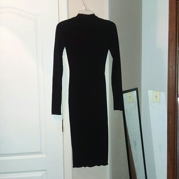 H&M Long Sleeve Bodycon Dress - Picture 2 of 6